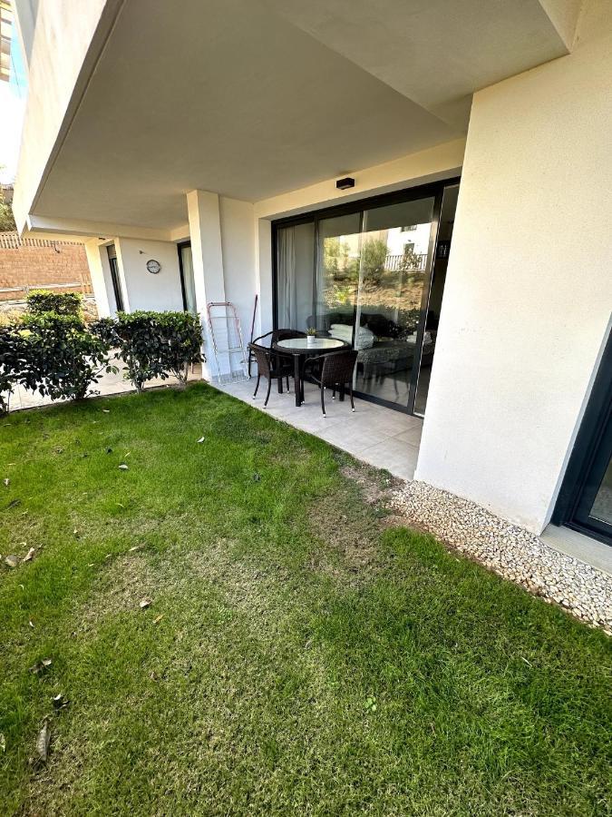 2-Bedroom-Apartment With A Terrace, Pool, Gym Málaga Exteriör bild